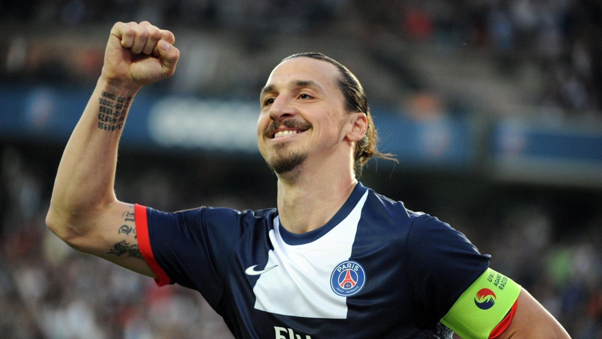 电竞教练跨界执教，流量盛宴还是专业错位？|BB波音馆平台